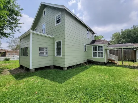 8355 Wier Houston TX 77017