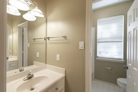 4418 Jane Street Bellaire TX 77401