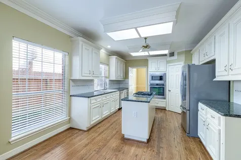 4418 Jane Street Bellaire TX 77401