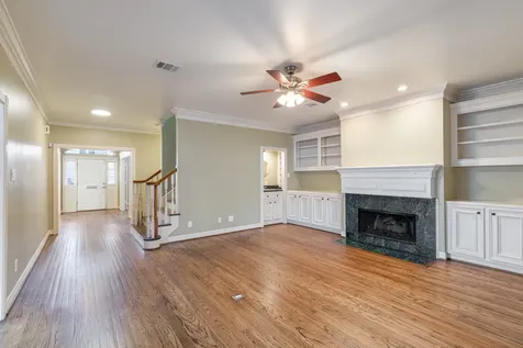 4418 Jane Street Bellaire TX 77401