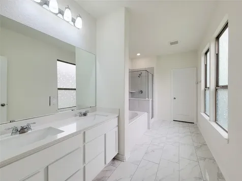 4015 Mossy Banks Lane Houston TX 77068