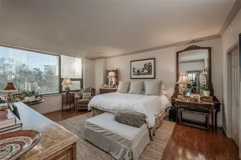 15 Greenway Plaza 5e Houston TX 77046