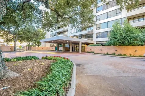 15 Greenway Plaza 5e Houston TX 77046