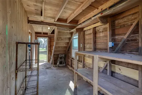252 S Bell Street Bellville TX 77418