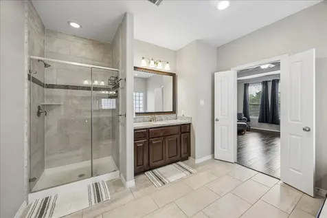 2809 Shadow Woods Court Houston TX 77043