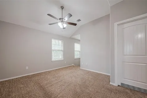 1910 Vermillion View Street Fresno TX 77545