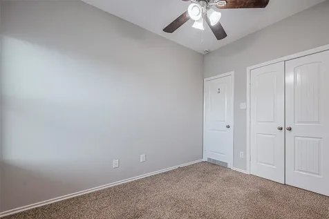 1910 Vermillion View Street Fresno TX 77545