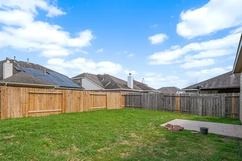 1910 Vermillion View Street Fresno TX 77545