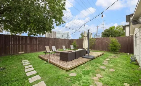 3818 Childress Street Houston TX 77005