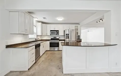 3818 Childress Street Houston TX 77005