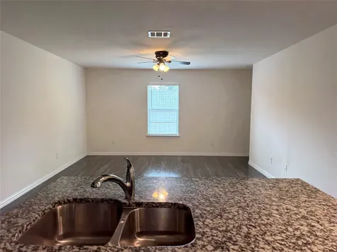 302 Connecticut Street Houston TX 77029
