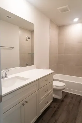 65 Road 51030 Cleveland TX 77327