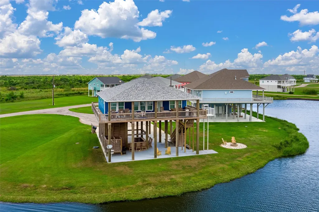 3734 Marble Street Crystal Beach TX 77650