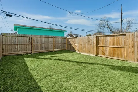 9913 Porto Rico Road B Houston TX 77041