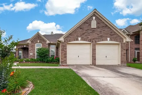 1707 Country Club Cove Drive Baytown TX 77521