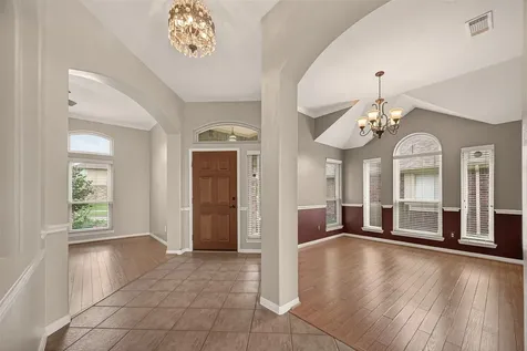 1707 Country Club Cove Drive Baytown TX 77521
