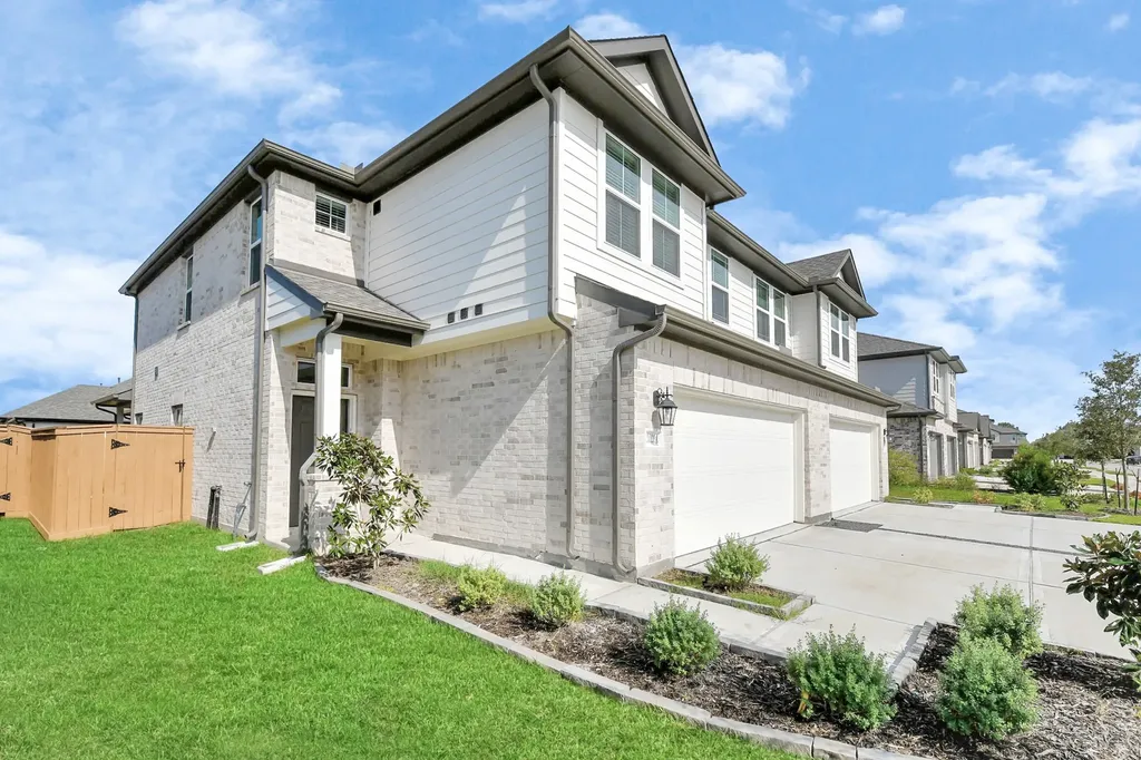 21034 Shore Oak Drive A Cypress TX 77433