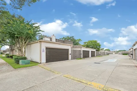 2803 Camelot Lane Missouri City TX 77459