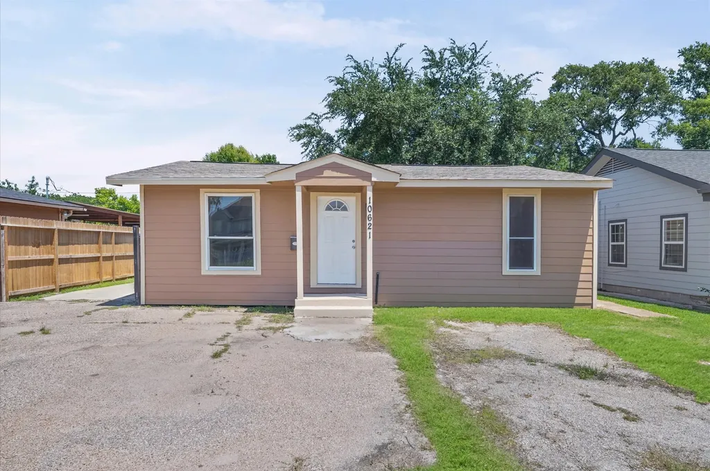10621 Lane Street Houston TX 77029