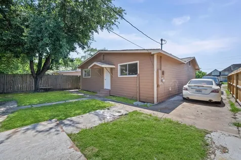 10621 Lane Street Houston TX 77029