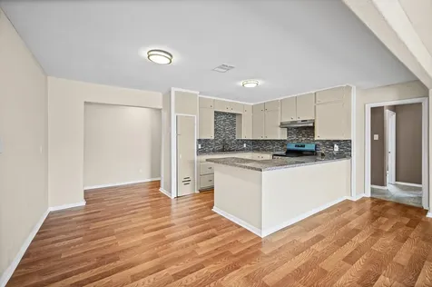 10621 Lane Street Houston TX 77029