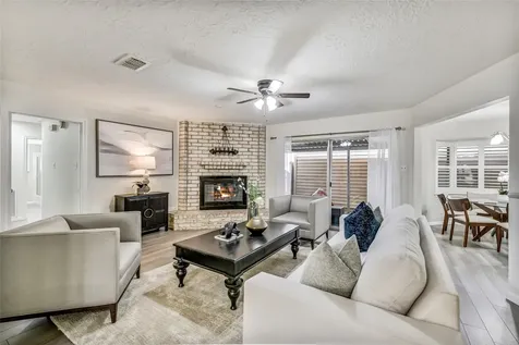 7522 Deep Forest Drive Houston TX 77088