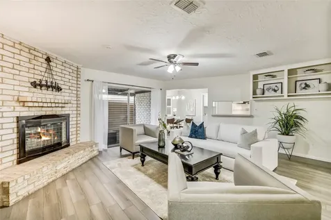 7522 Deep Forest Drive Houston TX 77088