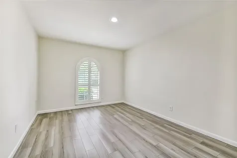 7522 Deep Forest Drive Houston TX 77088