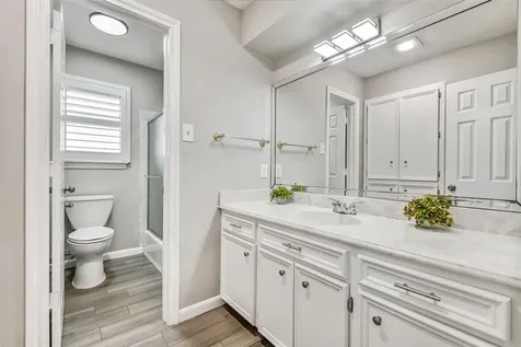 7522 Deep Forest Drive Houston TX 77088