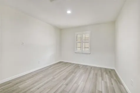 7522 Deep Forest Drive Houston TX 77088