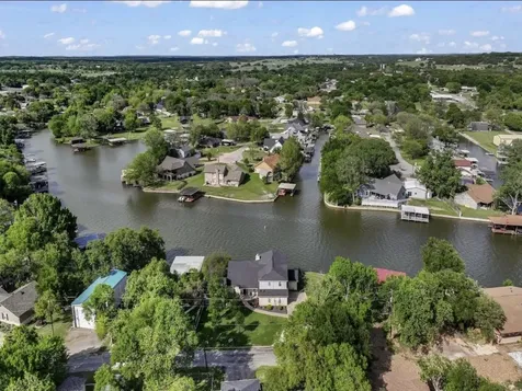 608 Casas Del Norte Court Granbury TX 76049