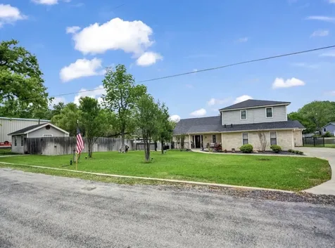 608 Casas Del Norte Court Granbury TX 76049