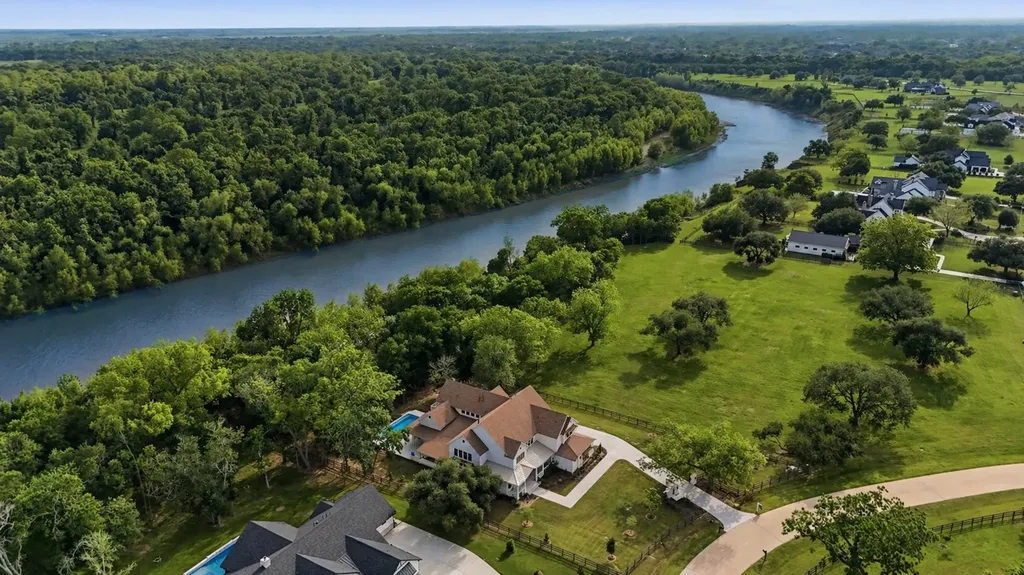 4710 Oakbluff Court Fulshear TX 77441