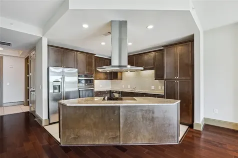 9870 Gaylord Drive 1116 Houston TX 77024