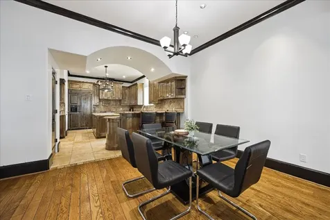 4119 Allen Street Houston TX 77007