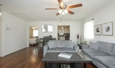 4331 Marina Street B Houston TX 77007