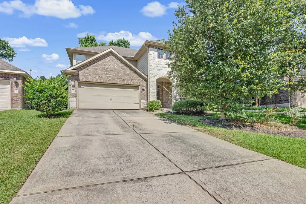 146 Black Swan Place The Woodlands TX 77354