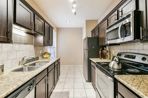 2255 Braeswood Park 183 Houston TX 77030
