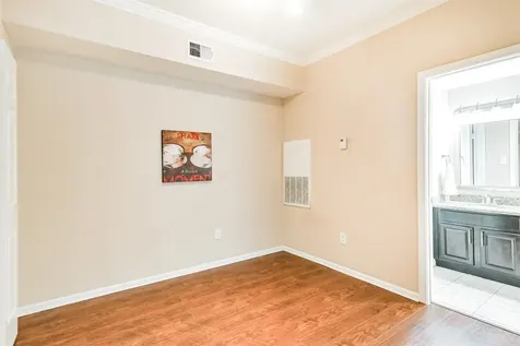 2255 Braeswood Park 183 Houston TX 77030