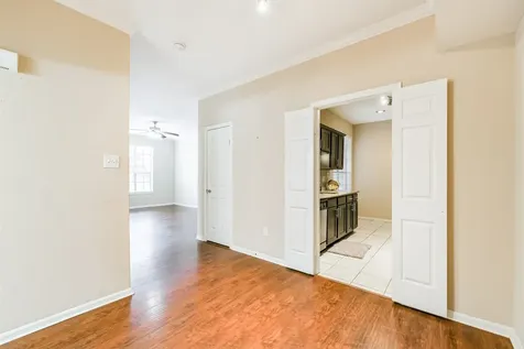 2255 Braeswood Park 183 Houston TX 77030