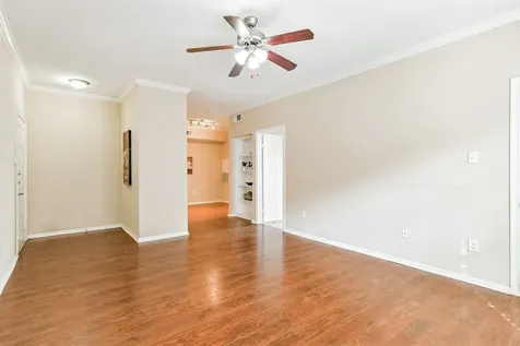 2255 Braeswood Park 183 Houston TX 77030