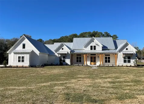 2450 Lonely Creek Circle Montgomery TX 77316