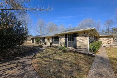 8708 W Fox Road Orange TX 77632