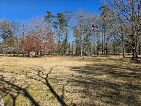 8708 W Fox Road Orange TX 77632