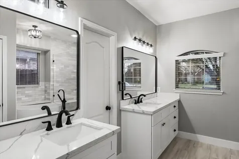 17602 Laguna Trail Drive Houston TX 77095