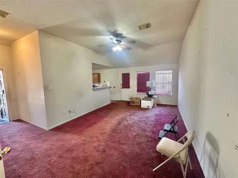 4826 Mayflower Street Houston TX 77033