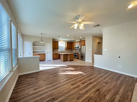 59 N Flickering Sun Circle The Woodlands TX 77382