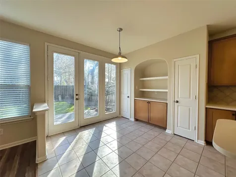 59 N Flickering Sun Circle The Woodlands TX 77382