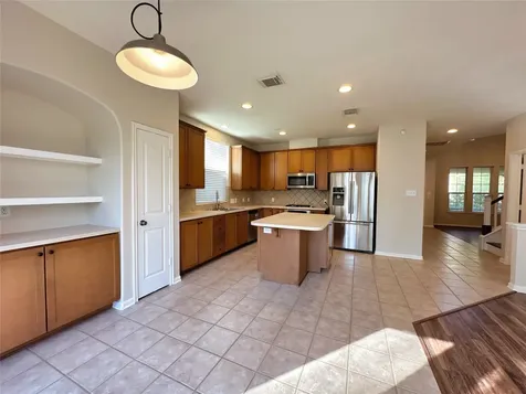 59 N Flickering Sun Circle The Woodlands TX 77382