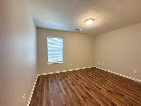 59 N Flickering Sun Circle The Woodlands TX 77382